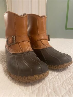 L.L. Bean Brown Leather & Dark Brown Rubber Duck Boots